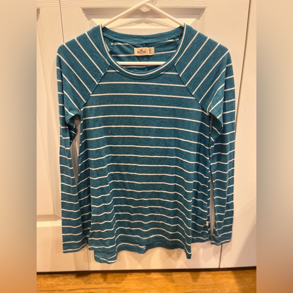 Hollister stripped long sleeve